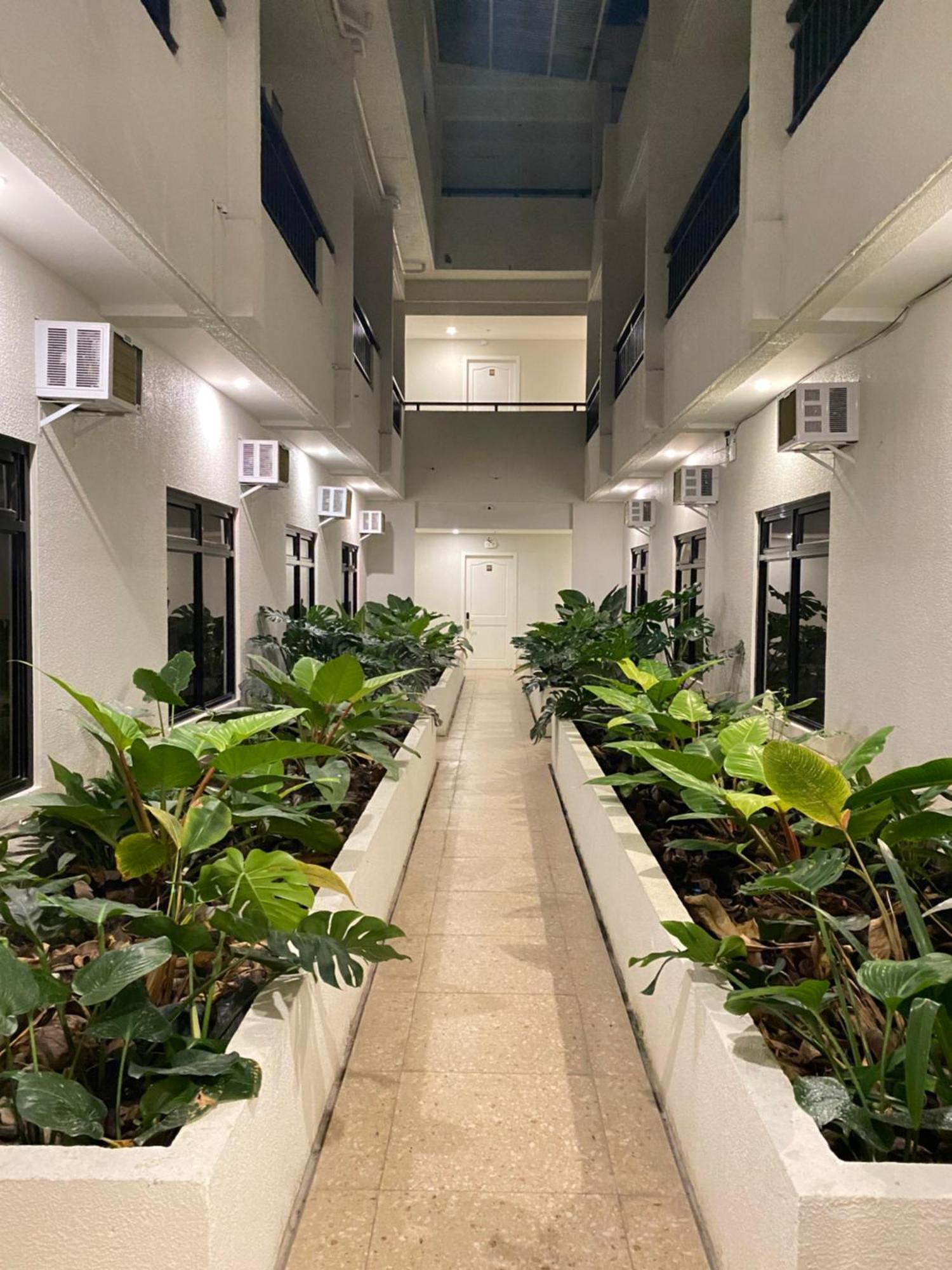 Rudolfo Suites Roxas Dış mekan fotoğraf